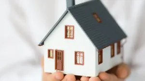 Oczyszczalnia biologiczna czy drenażowa na trudnym gruncie? Błędy, które kosztują tysiące